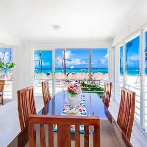 charming-beach-apartment-luxury-retreat.comcaribbean.com/