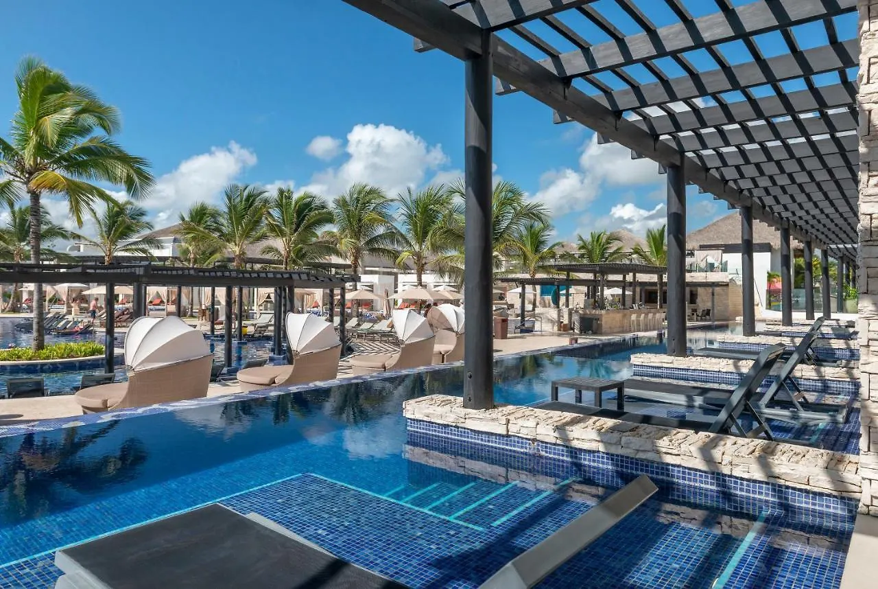 *****  Royalton Chic Punta Cana, An Autograph Collection All-Inclusive Resort & Casino, Adults Only Dominican Republic