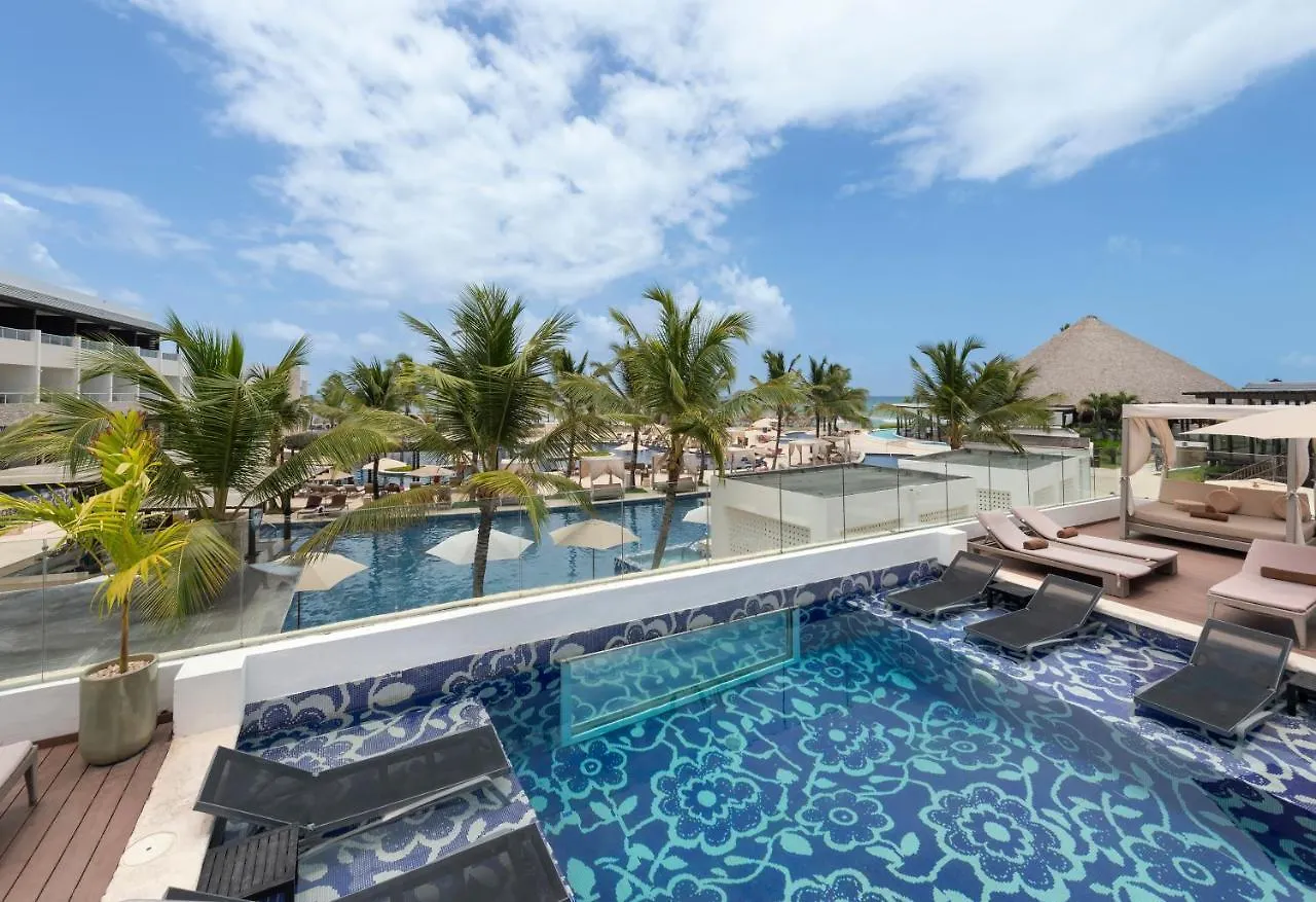 Royalton Chic Punta Cana, An Autograph Collection All-Inclusive Resort & Casino, Adults Only 5*,
